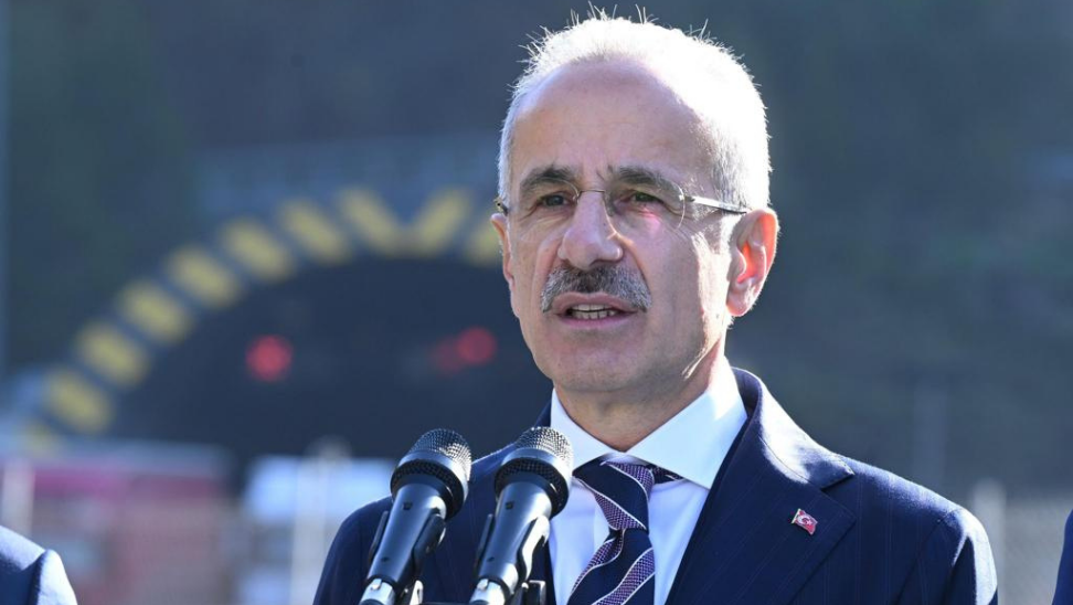 'Dörtyol-Hassa Demiryolu ve Otoyolu Projesi' ihalesi yapıldı
