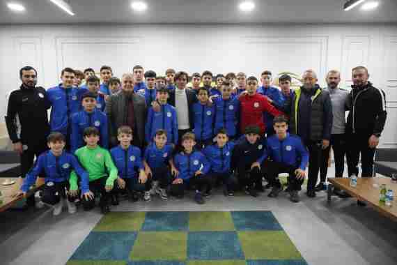 Vincenzo Montella'dan Rizespor Akademi'ye Ziyaret
