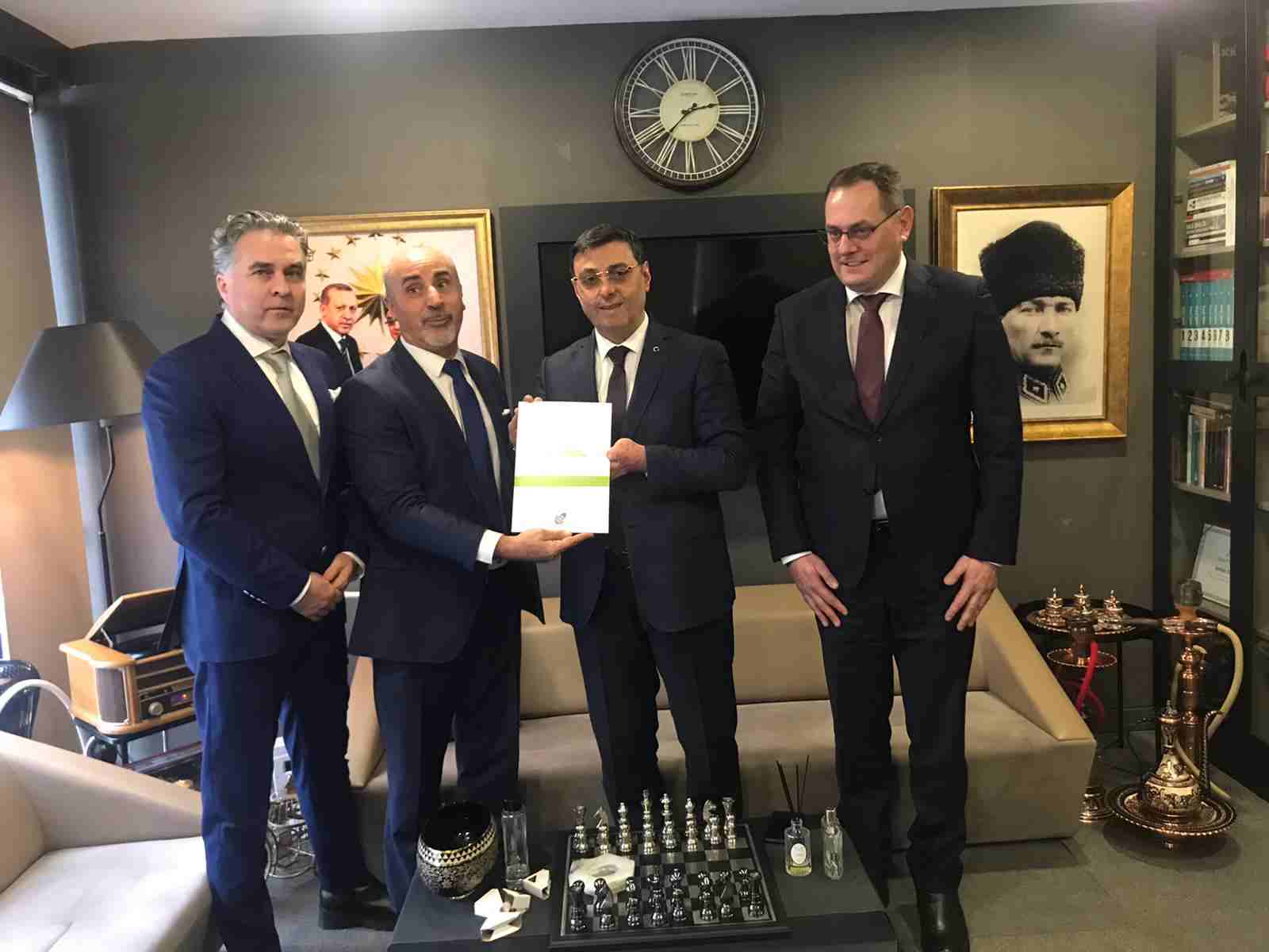Trafik kazalarını önlemede ön fren lambası projesi Türkiye'de