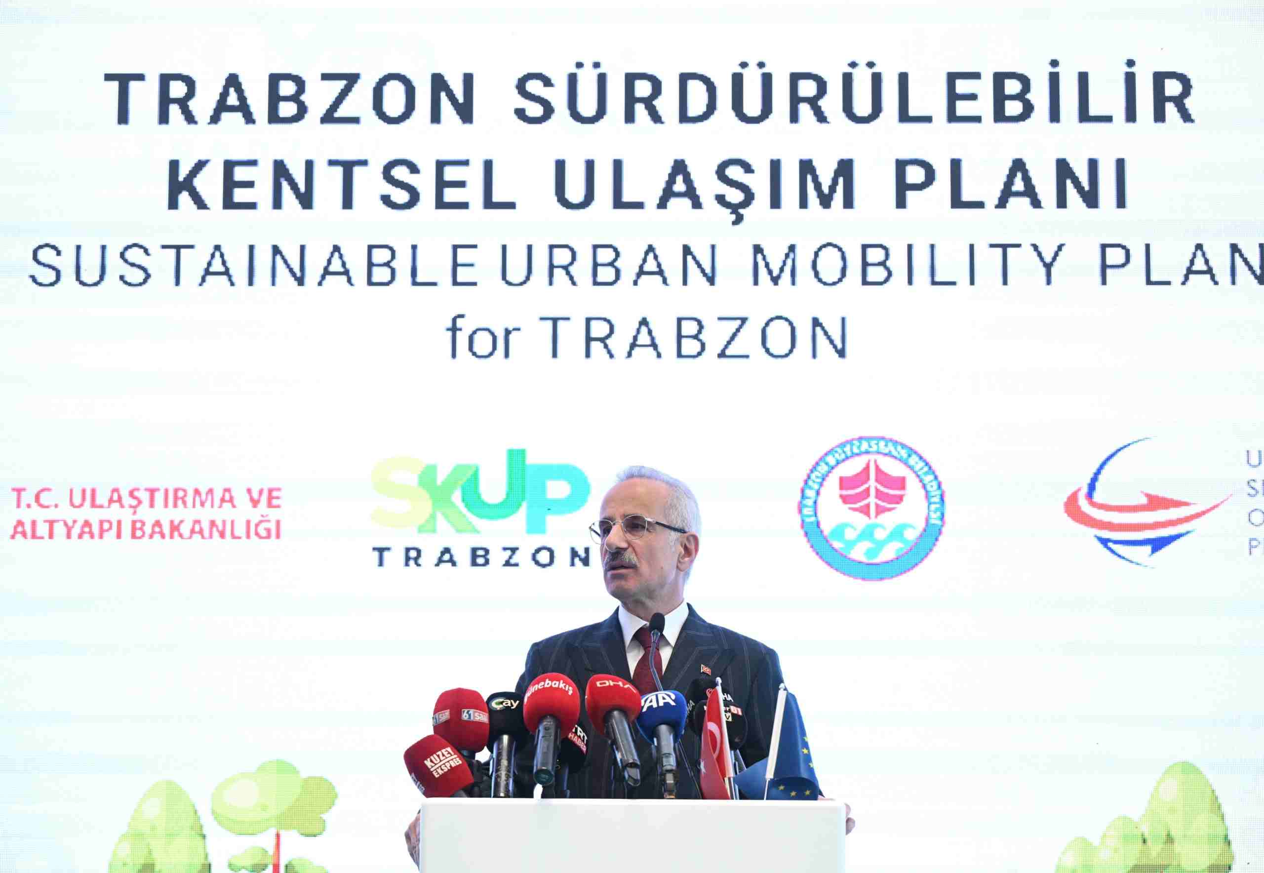 Uraloğlu: ''Sürdürülebilir kentsel ulaşım projeleri ile şehirler daha erişilebilir olacak''
