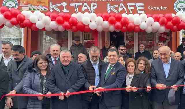 Ardahan'da kentin ilk kitap kafesi açıldı