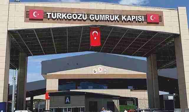 Gürcistan'a geçmek isterken yakalandılar