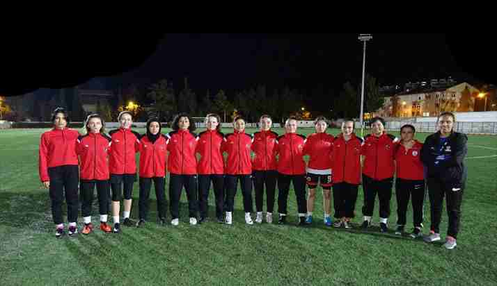 Burdur'da kadın futbolunda hedef 3.lig
