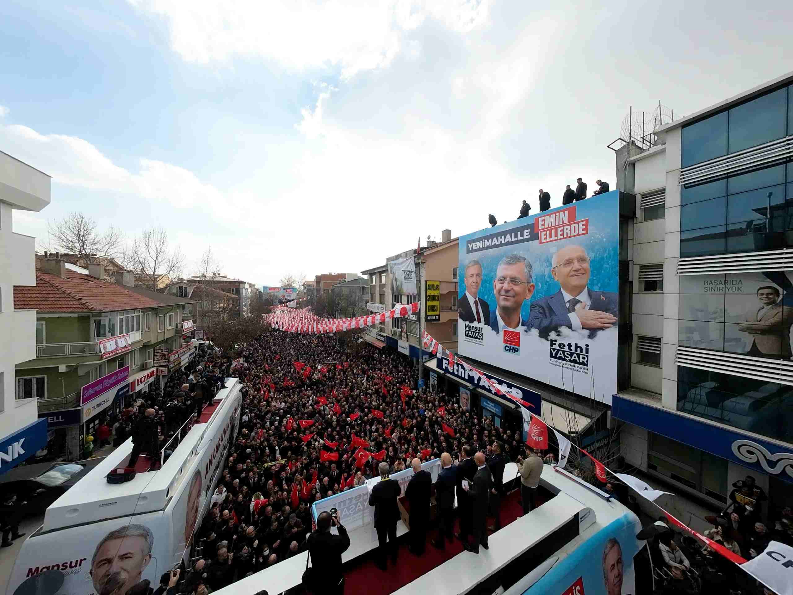 Mansur Yavaş Yenimahalle'de SKM açılışına katıldı