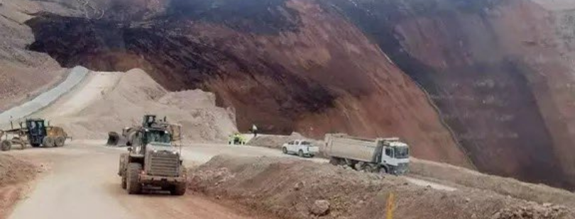 Erzincan'da heyelan; 9 kişiden haber alınamıyor