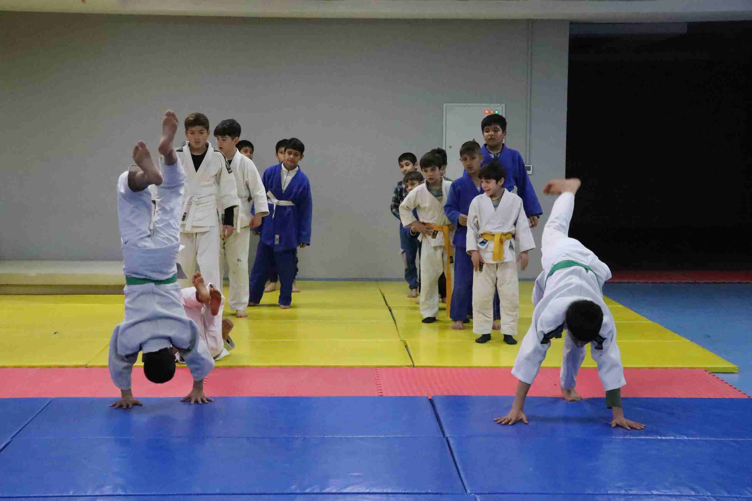 Haliliye Belediyesi ile gençler 'Şampiyonluk' hayallerine hazırlanıyor