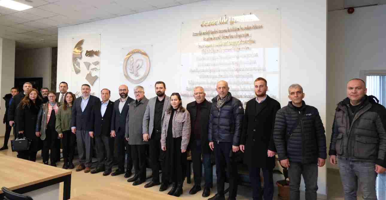 Atakan Yazgan belediye işhanı ve eczacılar odası ziyaretleriyle saha çalışmalarını sürdürdü