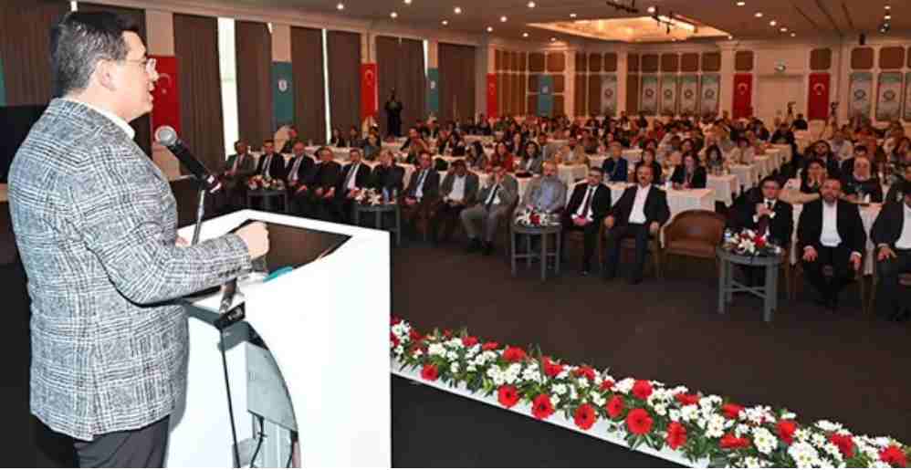 Antalya Büyükşehir Belediye Başkan adayı Hakan Tütüncü'den sağlık çalışanlarına müjde