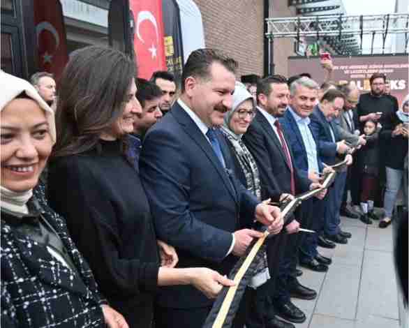 BALBUCKS 3. Şubesini Avlu'da Açtı