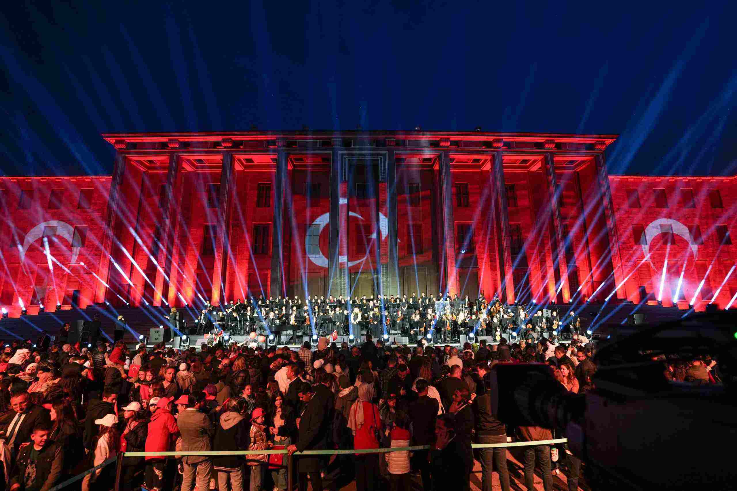 TBMM'de 23 Nisan Milli Egemenlik Konseri Düzenlendi