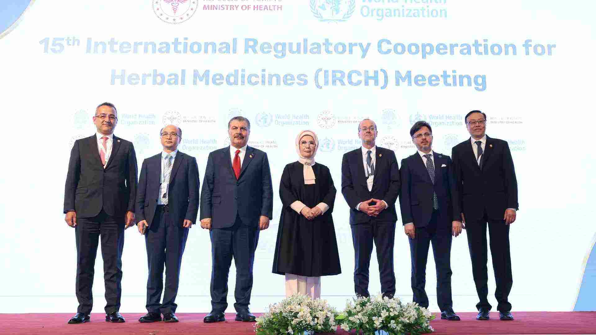 18 bin 597 Doktor'a geleneksel tıp uygulayıcı sertifikası verildi