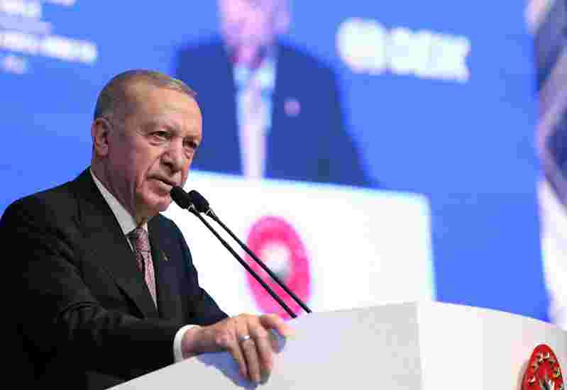 Cumhurbaşkanı Erdoğan, Senegal Eski Cumhurbaşkanı Macky Sall ile telefon görüşmesi gerçekleştirdi