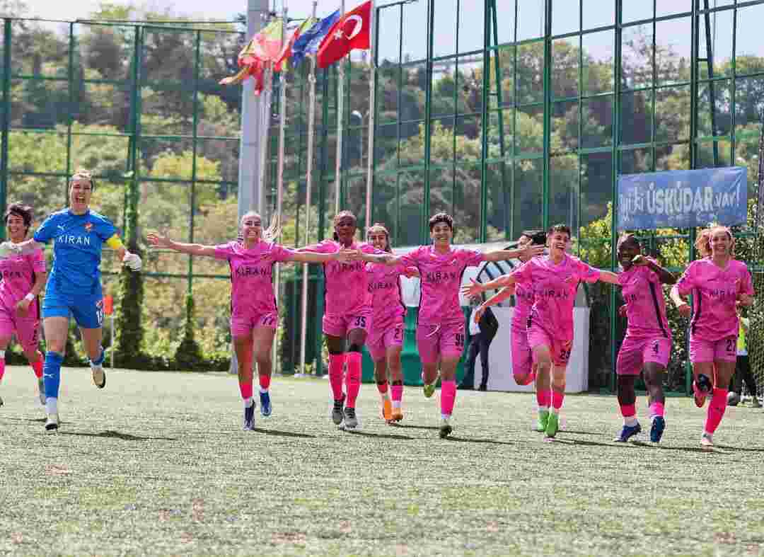 Beylerbeyi son maçta aldığı beraberlikle ligi  5'inci sırda kapattı