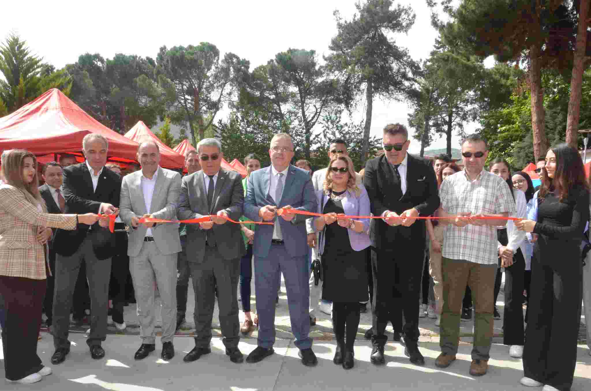 Amasya Üniversitesi ev sahipliğinde "Tanıtım ve Tercih Fuarı" yapıldı