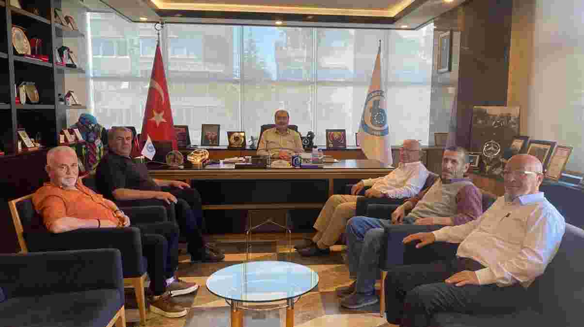 Bucak esnaf Kefalet'ten Başkan Meçikoğlu ve Duran'a ziyaret