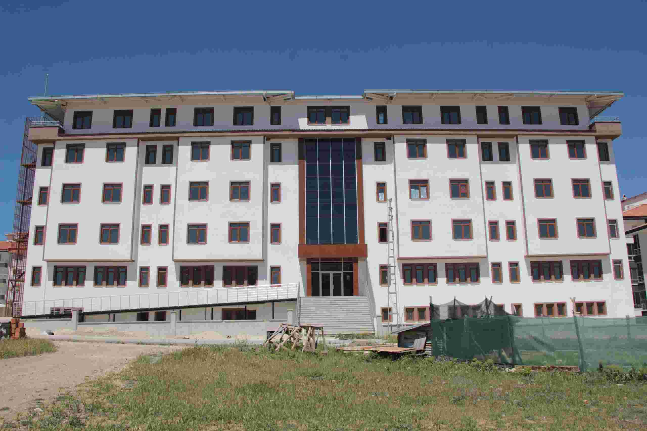 Beypazarı Müftülüğü Yatılı Bölge Hafızlık Kız Kuran Kursu inşaatı tamamlanmak üzere