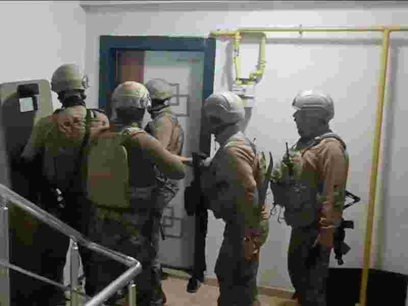 Elebaşılığını Beratcan Gökdemir'in yaptığı organize suç örgütüne operasyon