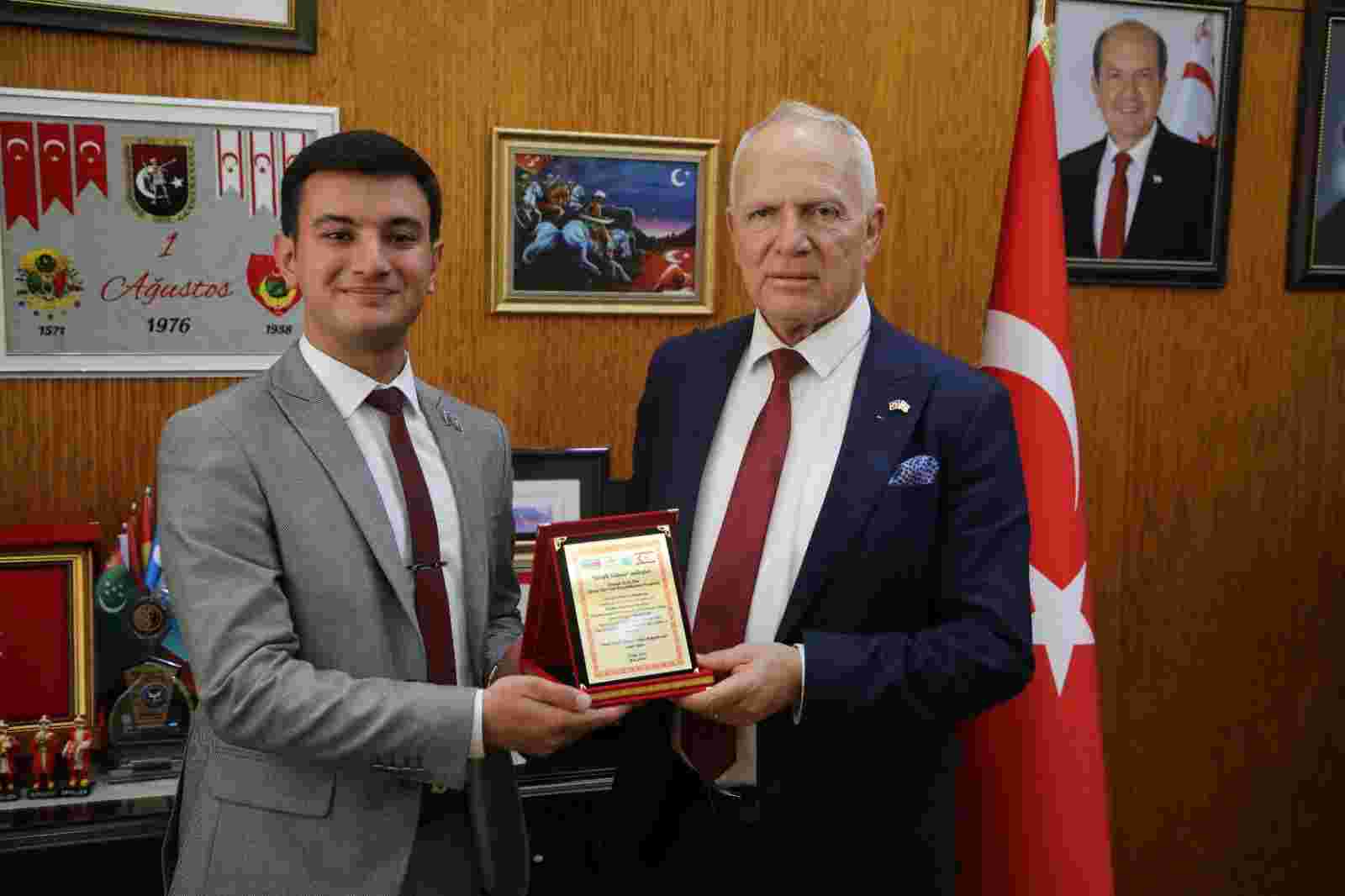 Şahin Aliyev Zorlu Töreni'nin özel konuğu oldu
