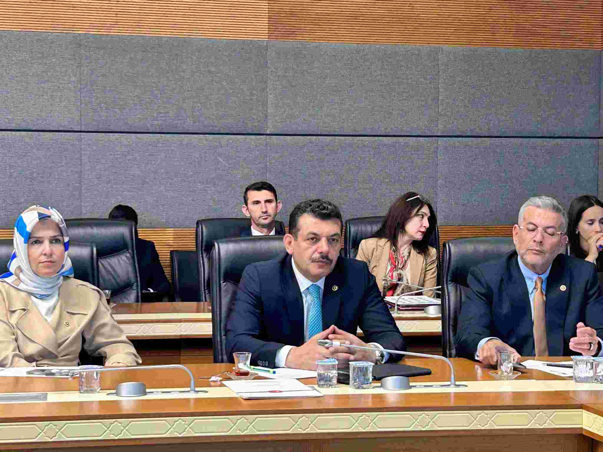 Muammer Avcı, sosyal uygulamaların istihbarat amaçlı kullanımına dikkat çekti