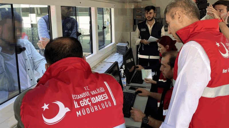 Bayram tatili boyunca 1456 düzensiz göçmen yakalandı