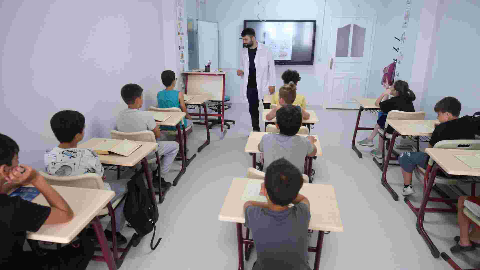 Büyükşehir’in ‘Yaz Gelişim Programı’na kayıtlar başladı