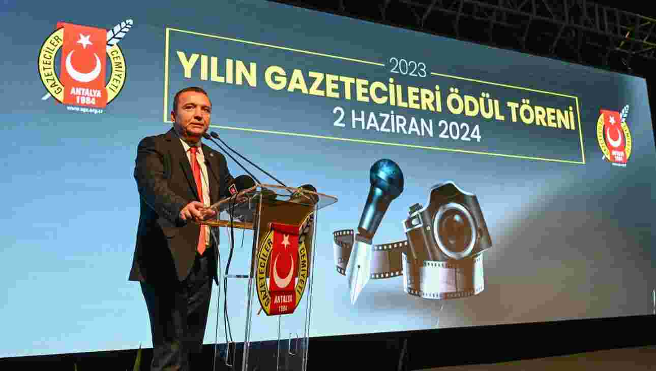 Antalya Gazeteciler Cemiyeti "2023 Yılı Basın Ödülleri" sahiplerini buldu