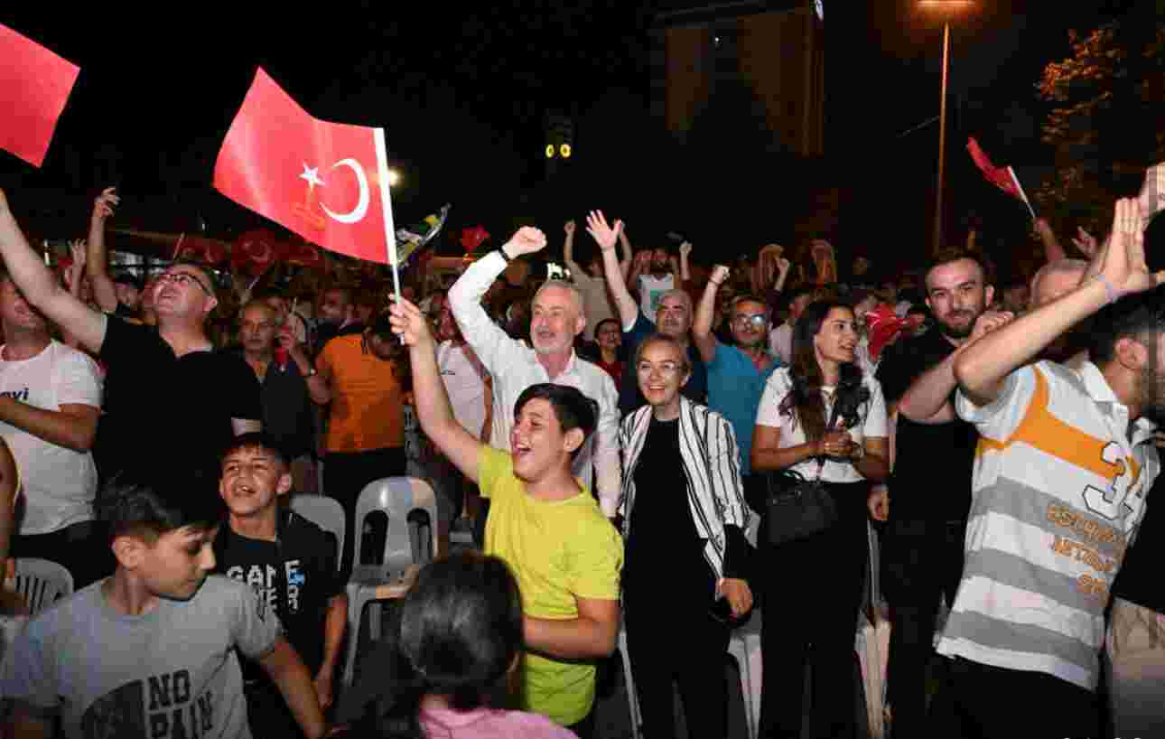 Isparta tek yürek oldu, milli gurur birlikte yaşandı
