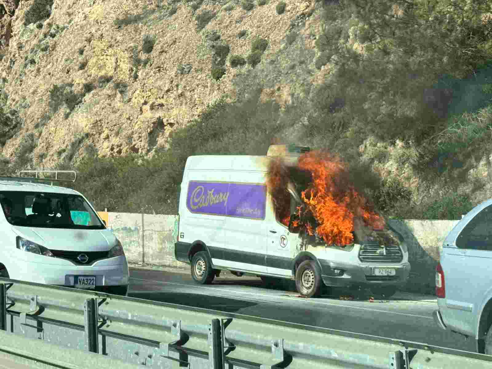Ciklos'ta araç yangını