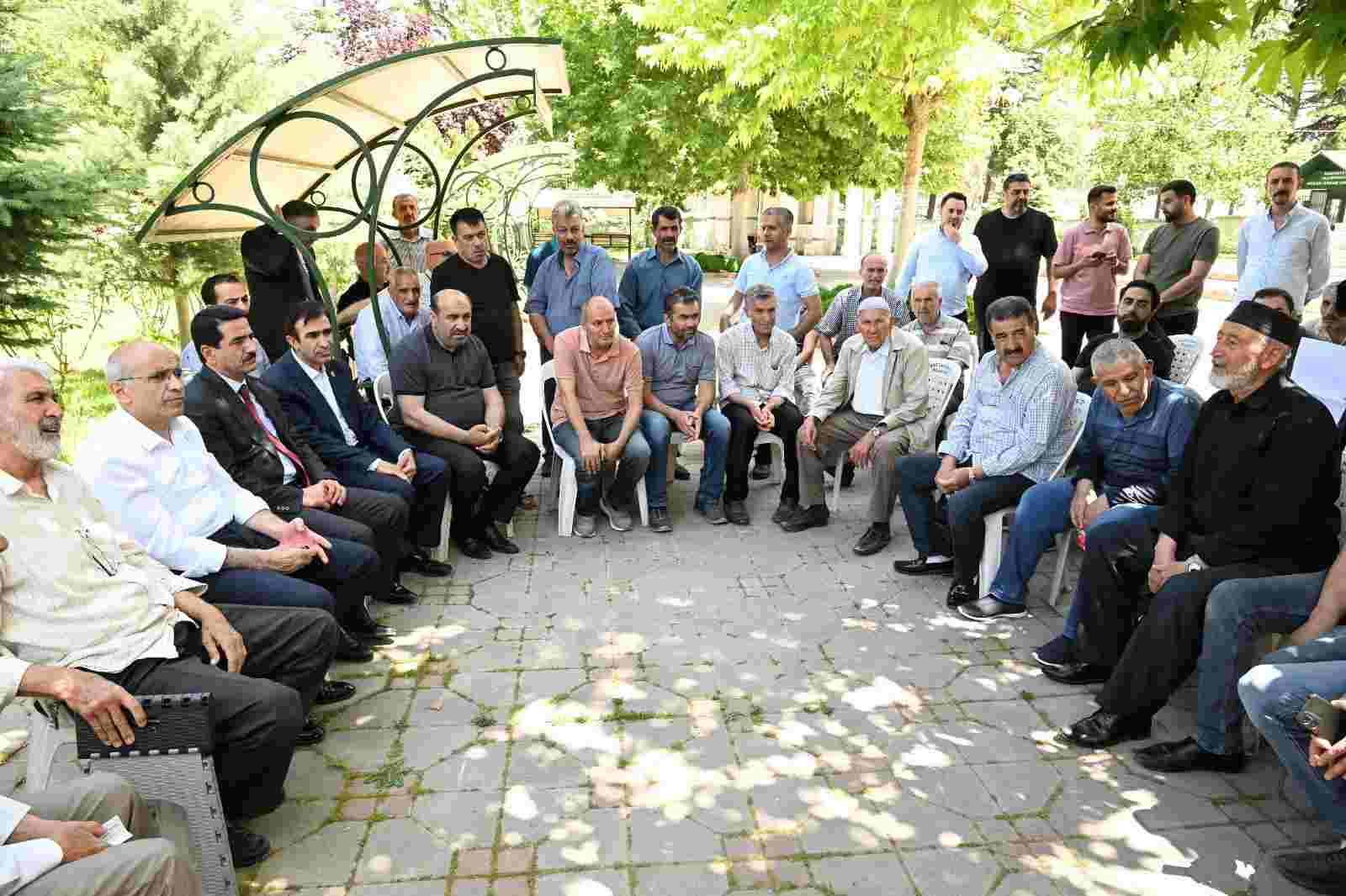 Çöşnük Sakinleri sorunları Başkan Taşkın’a ilettiler