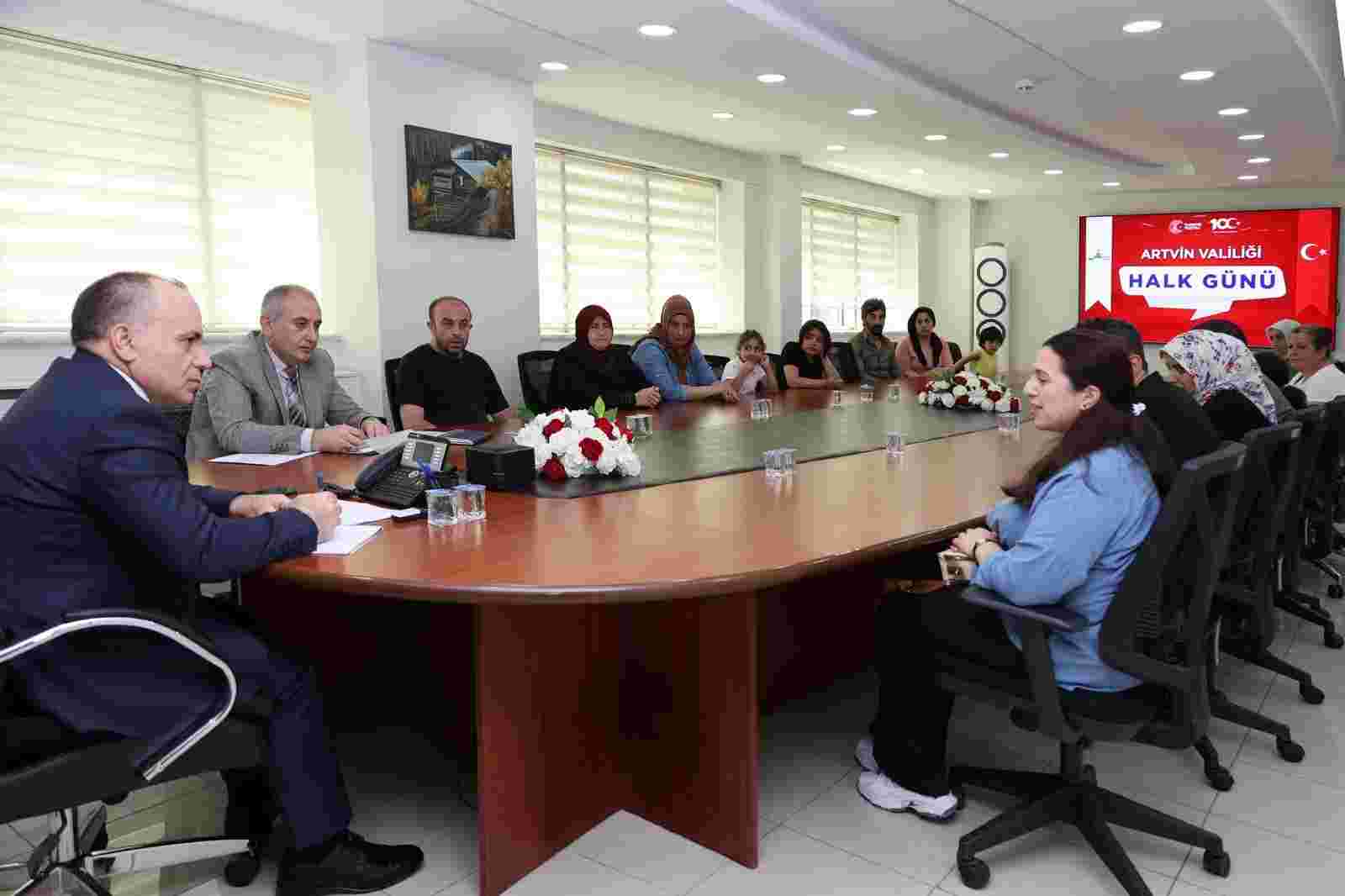  Artvin’de Halk Günü toplantısı yapıldı