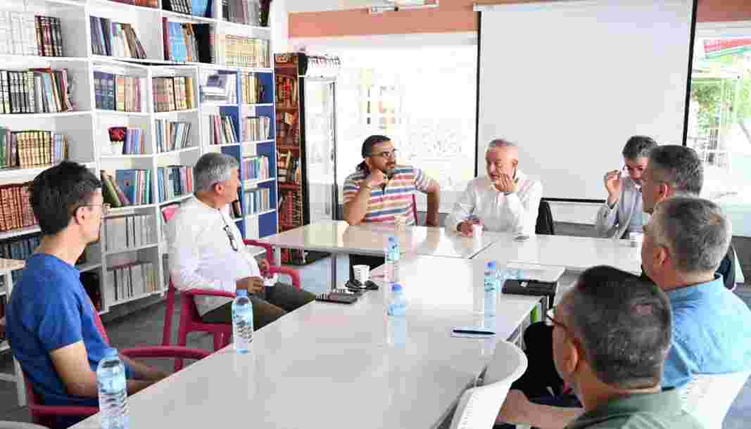 Başkan Başdeğirmen: Gençlere yönelik güzel çalışmalar yapıyorsunuz