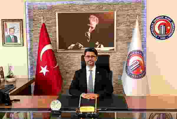 ÇOMÜ Rektörü Erenoğlu'ndan "15 Temmuz Demokrasi ve Milli Birlik Günü Mesajı"
