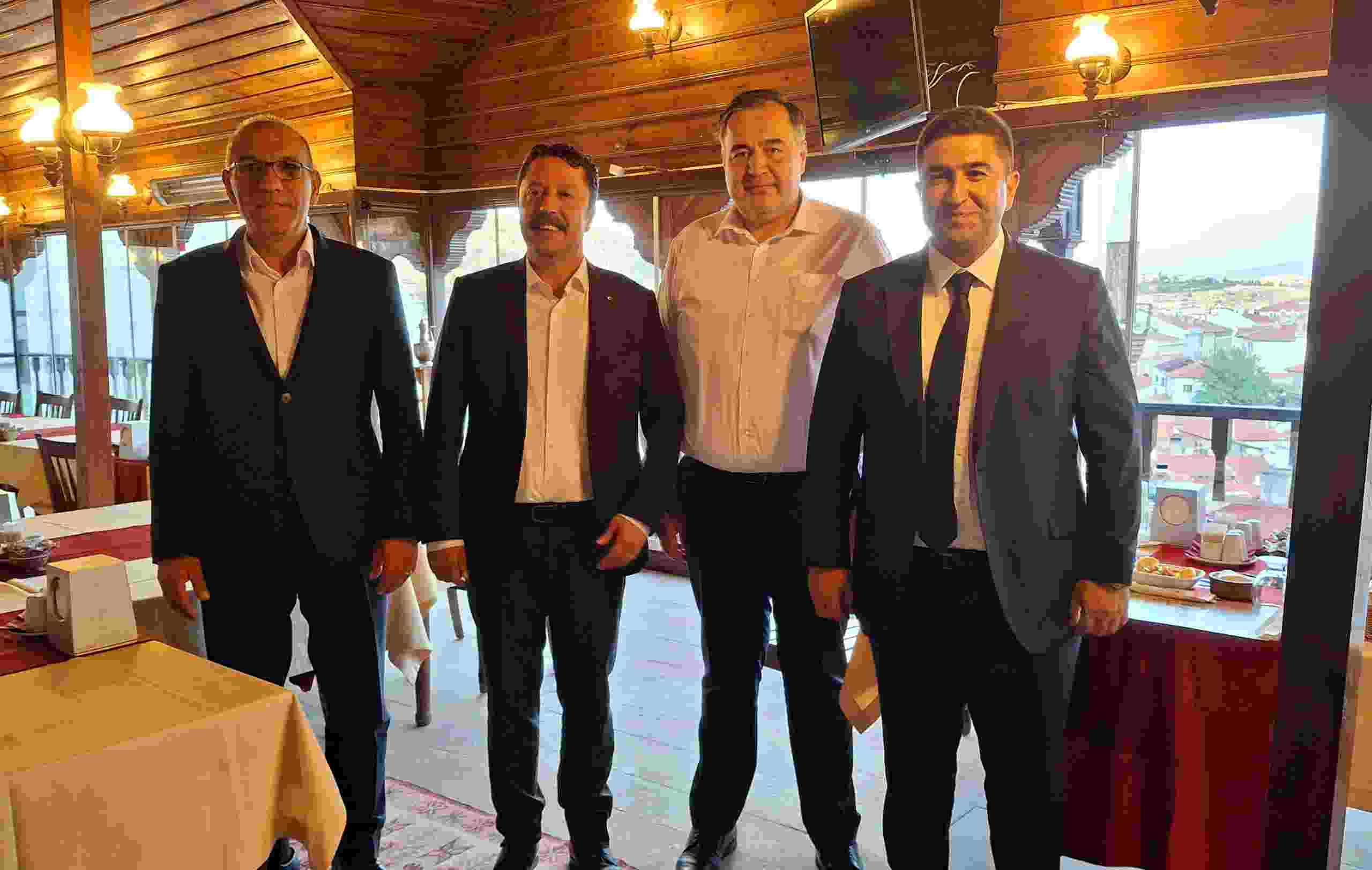 Belediye başkanları Birliktelik için Beypazarı İlçesinde bir araya geldi