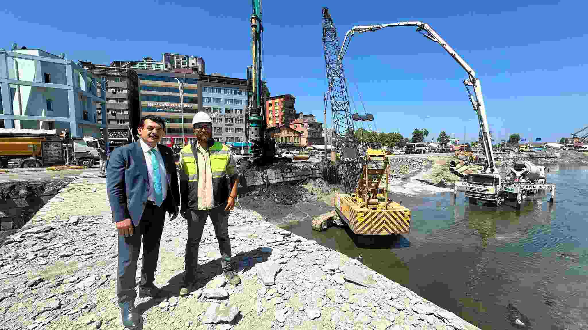Milletvekili Avcı: dere ıslahı 3'üncü etap çalışmaları yaya köprüsü yenilenmesi ile devam ediyor
