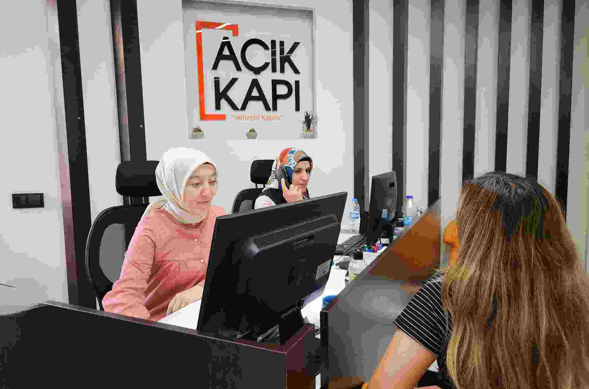 Artvin’de, 'Açık Kapı'dan giren sorunların tamamı çözülerek çıkıyor
