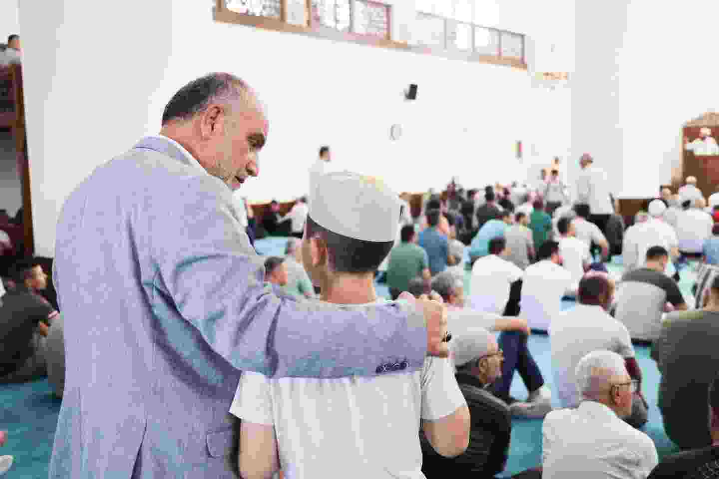 Başkan İbrahim Sandıkçı: Erdem sahibi bireyler yetiştiriyoruz