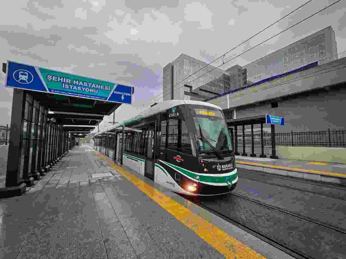 Şehir Hastanesine 15 dakikada bir tramvay