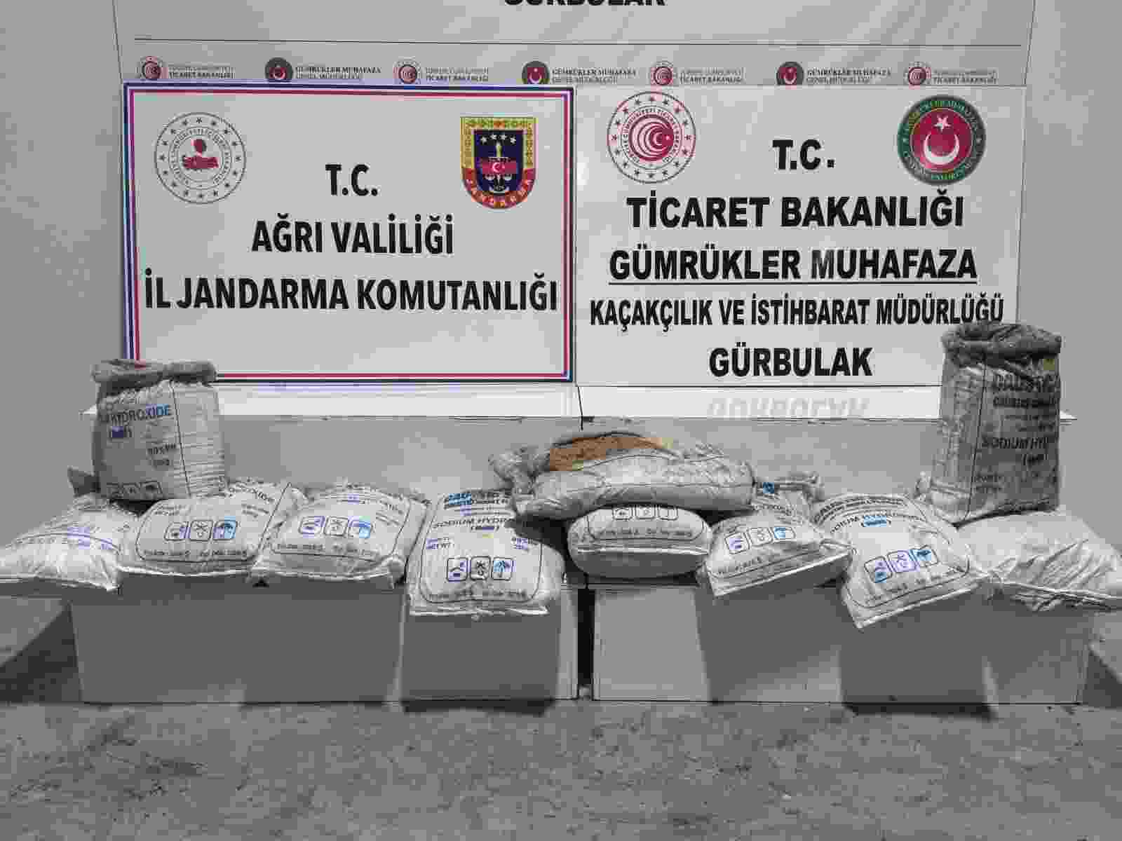 Ağrı'da dorsede gizlenmiş 240 kilo eroin ele geçirildi