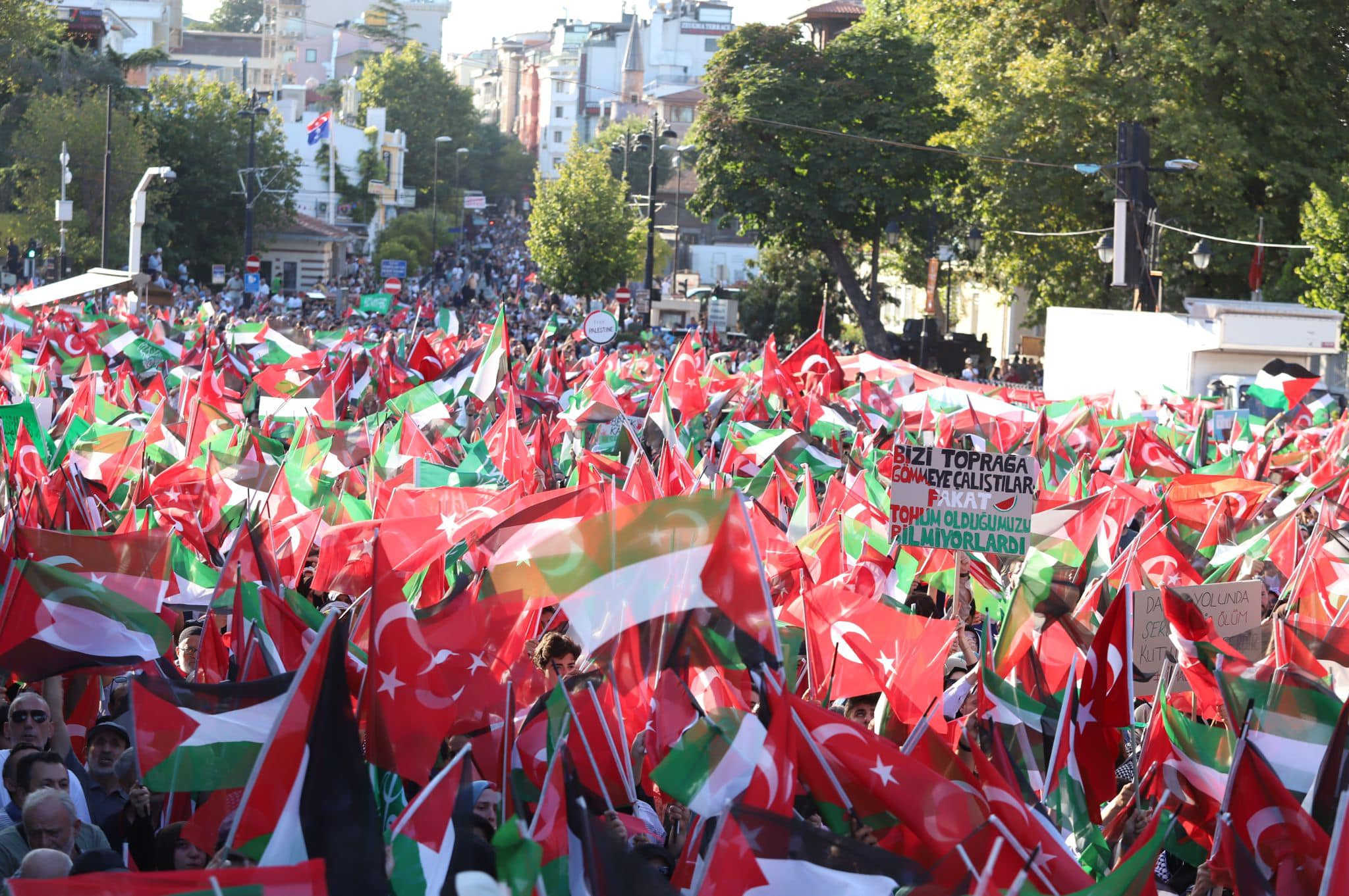 Ayasofya'da Büyük Gazze Mitingi