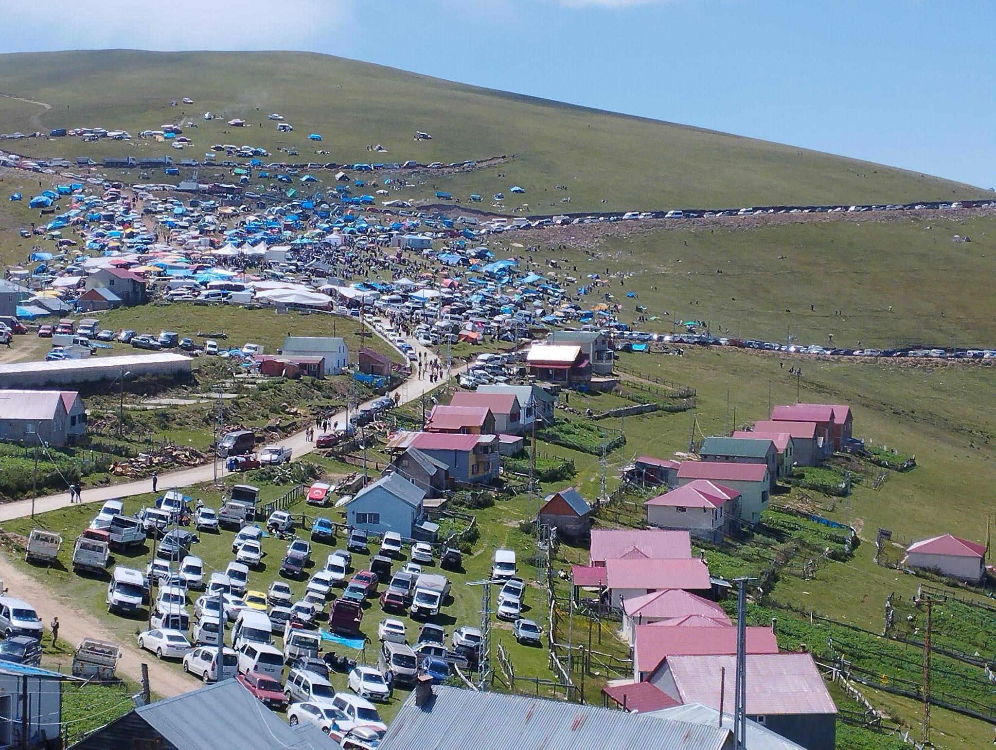 Güvende Yaylasında binlerce vatandaş geleneksel yayla şenliğinde buluştu