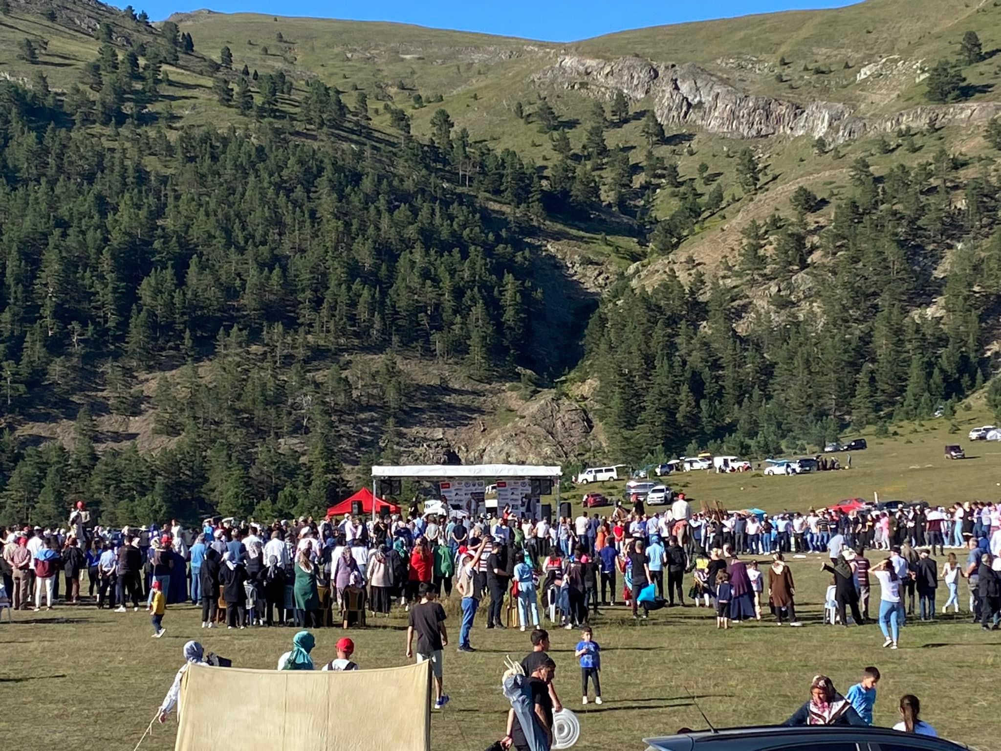 Zigana Yaylası’nda Coşkulu Şenlik