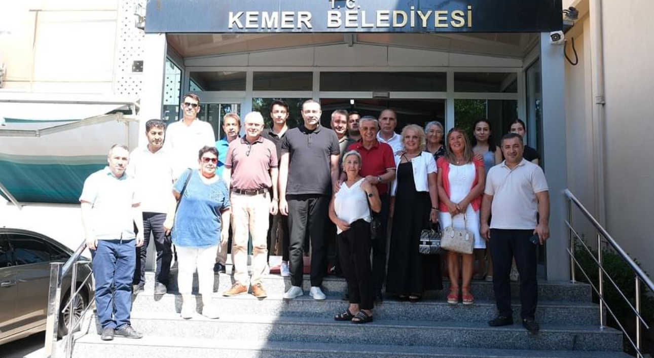 Antalya Milletvekili Kaya’dan Başkan Topaloğlu’na ziyaret
