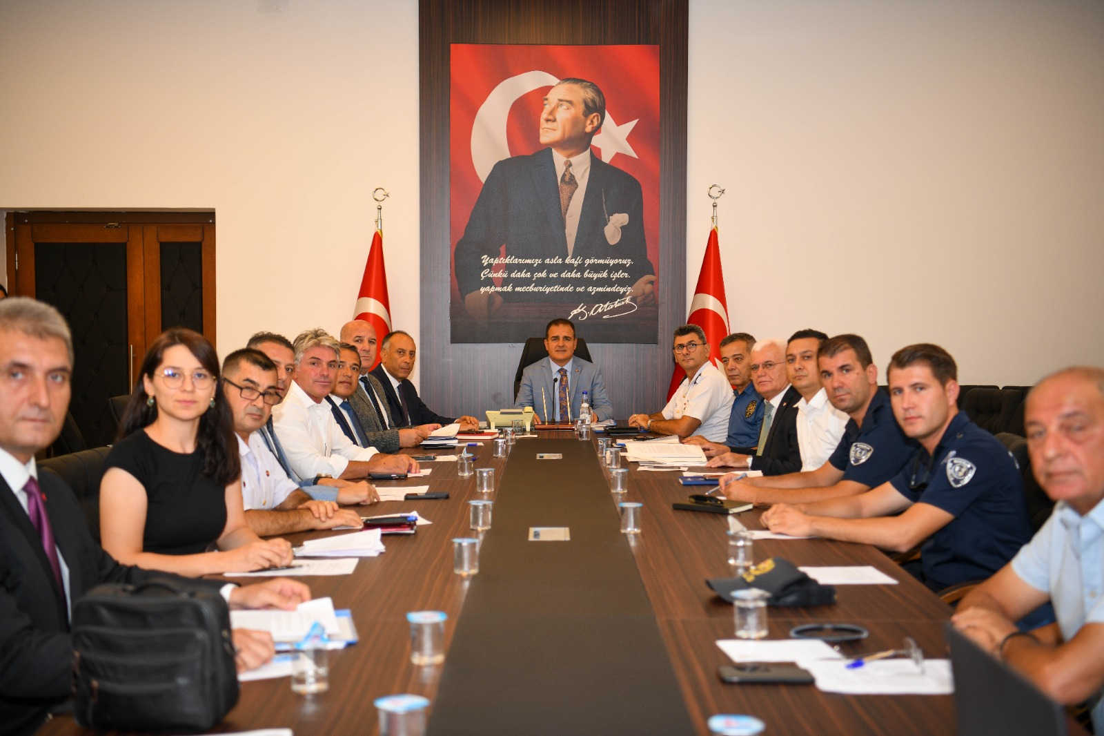 Vali Dr. İdris Akbıyık Başkanlığında İl Spor Güvenlik Kurulu Toplantısı yapıldı