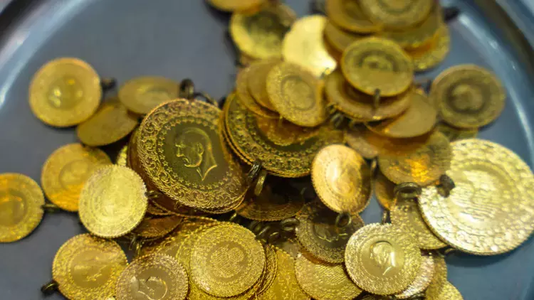Fed'in faiz indirimi beklentisi altın fiyatlarını zirveye taşıdı