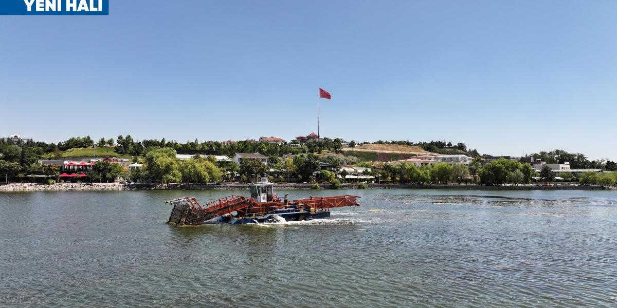 Ankara Büyükşehir Belediyesi ve Gölbaşı Belediyesi Mogan Gölü'nü temizledi