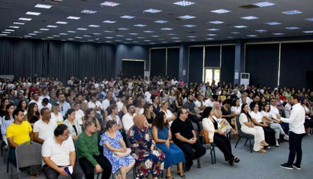 Mersin'de Büyükşehir, öğretmenleri yeni eğitim ve öğretim yılına hazırlıyor
