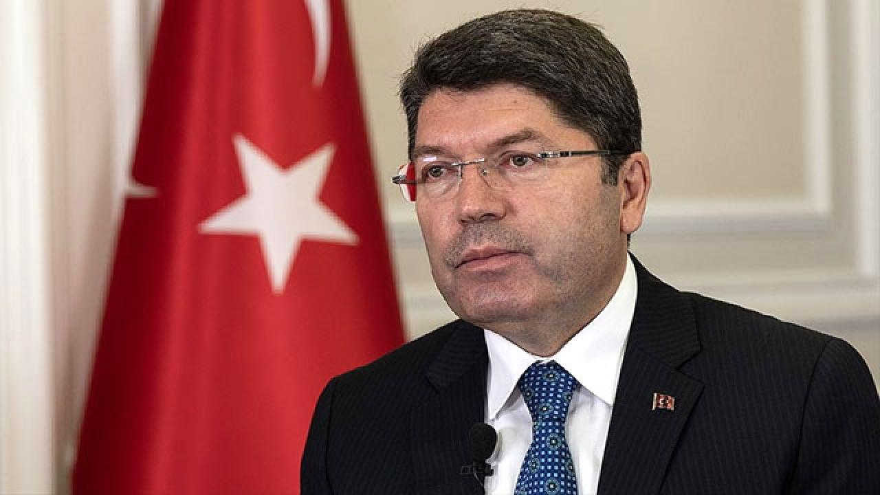 Bakan Tunç: Deprem bölgesindeki vatandaşlarımızı asla yalnız bırakmayacağız