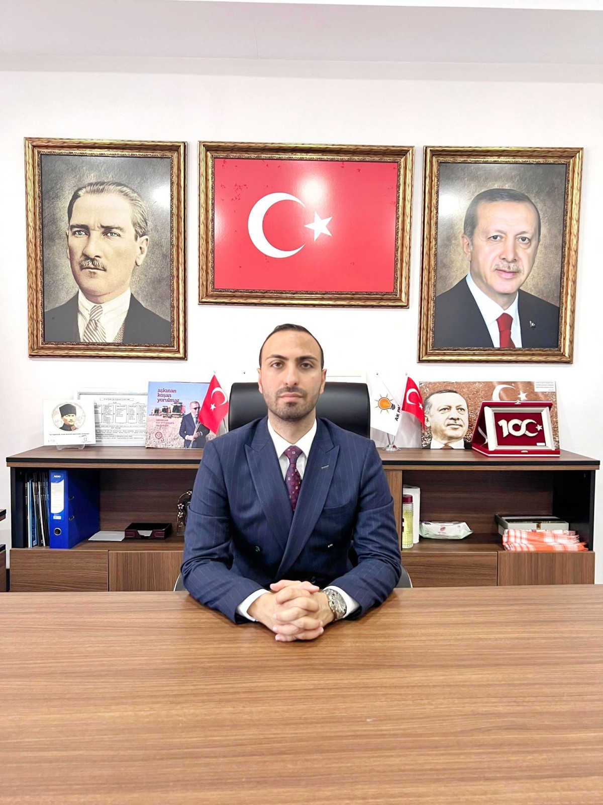 AK Parti Fethiye İlçe Başkanı Murat Çağlar Ayıkol basın toplantısı düzenledi