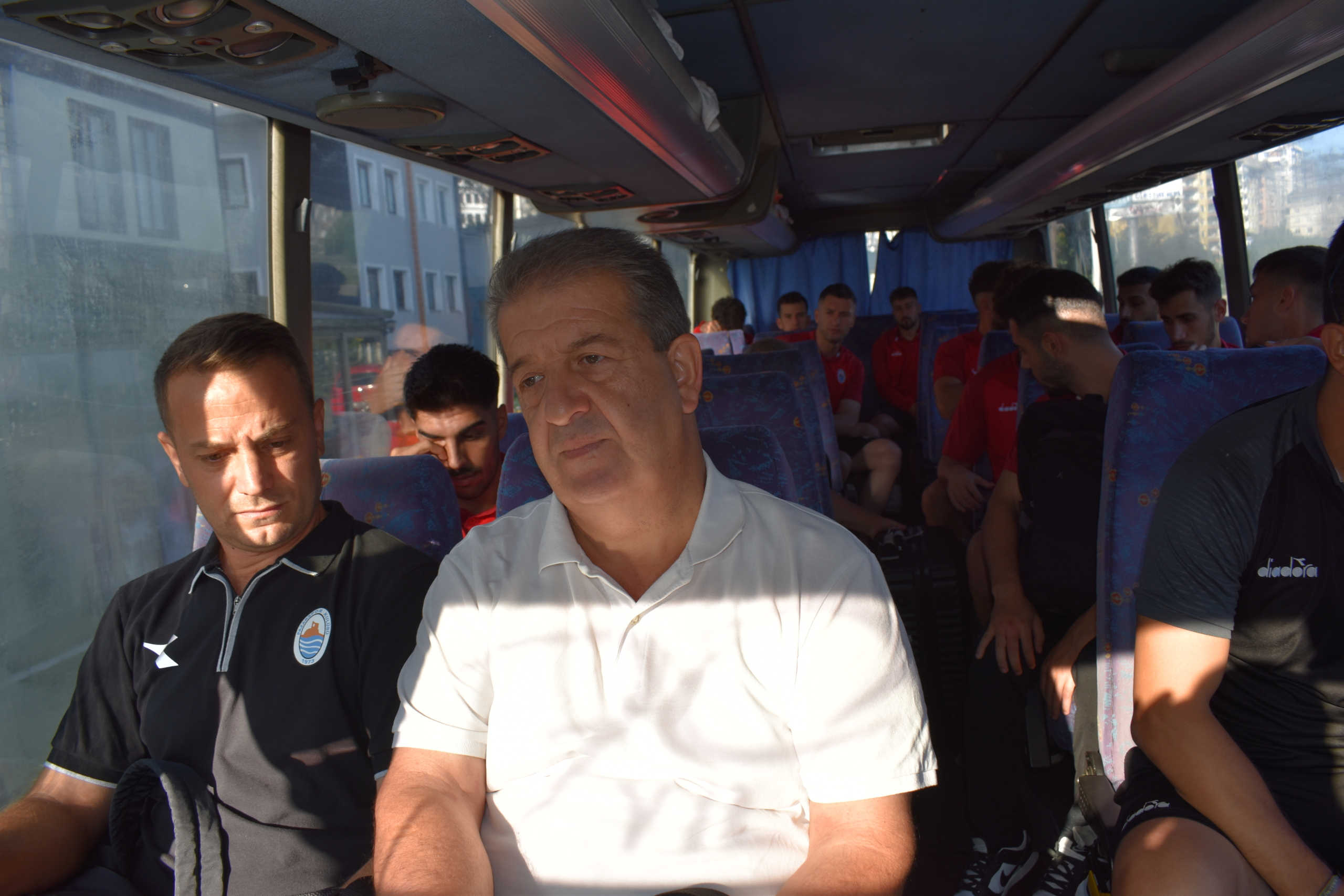 Pazarspor K. Çekmece Sinopspor maçı için hareket etti