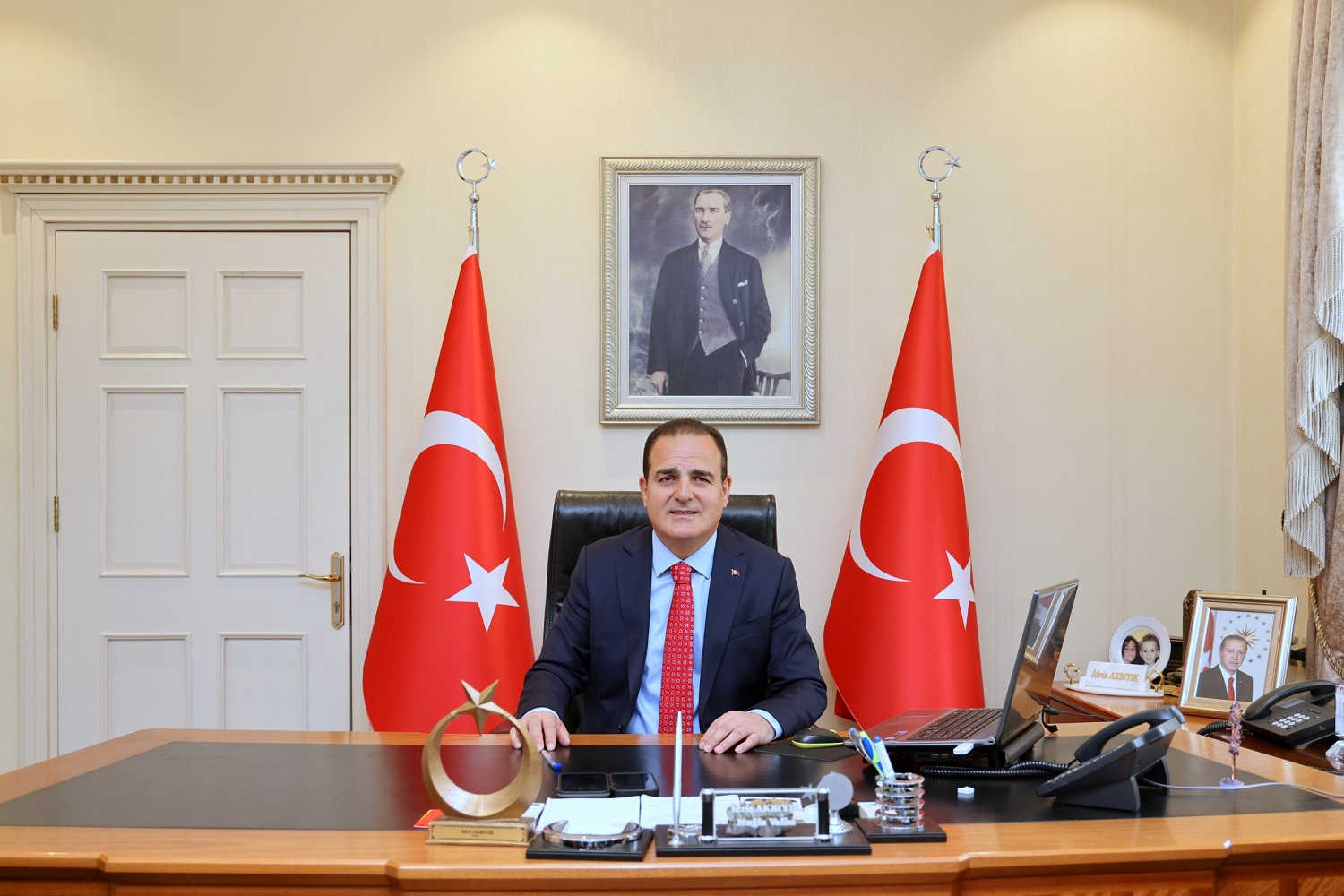 Muğla Valisi Dr. İdris Akbıyık'ın 19 Eylül Gaziler Günü mesajı